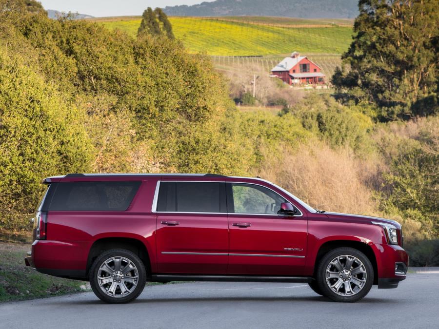  GMC Yukon XL Denali 2015 года  (фото 9 из 20)